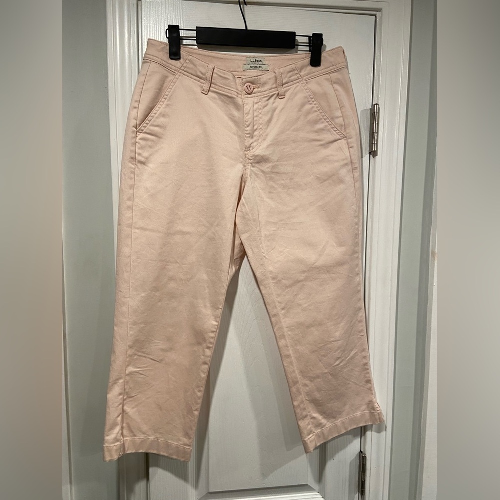 L.L. Bean Size 4P Light Link Organic Cotton Cropped Chino Pants Favorite Fit